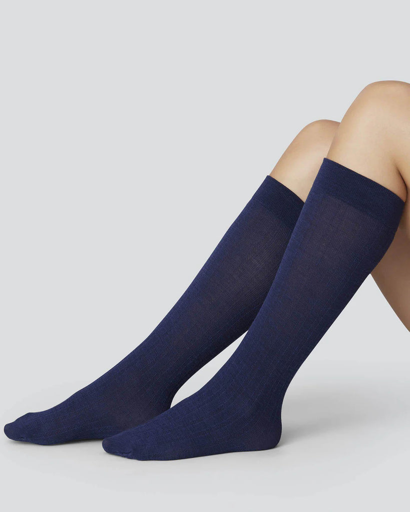 SWEDISH STOCKINGS - FREJA KNEE-HIGHS - NAVY