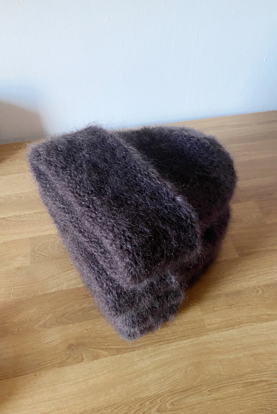 HEIRLOOM - TUQUE MOHAIR CLOUD - CHOCOLAT