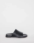 INTENTIONALLY BLANK - PIPPY SANDAL - BLACK - PÉ24