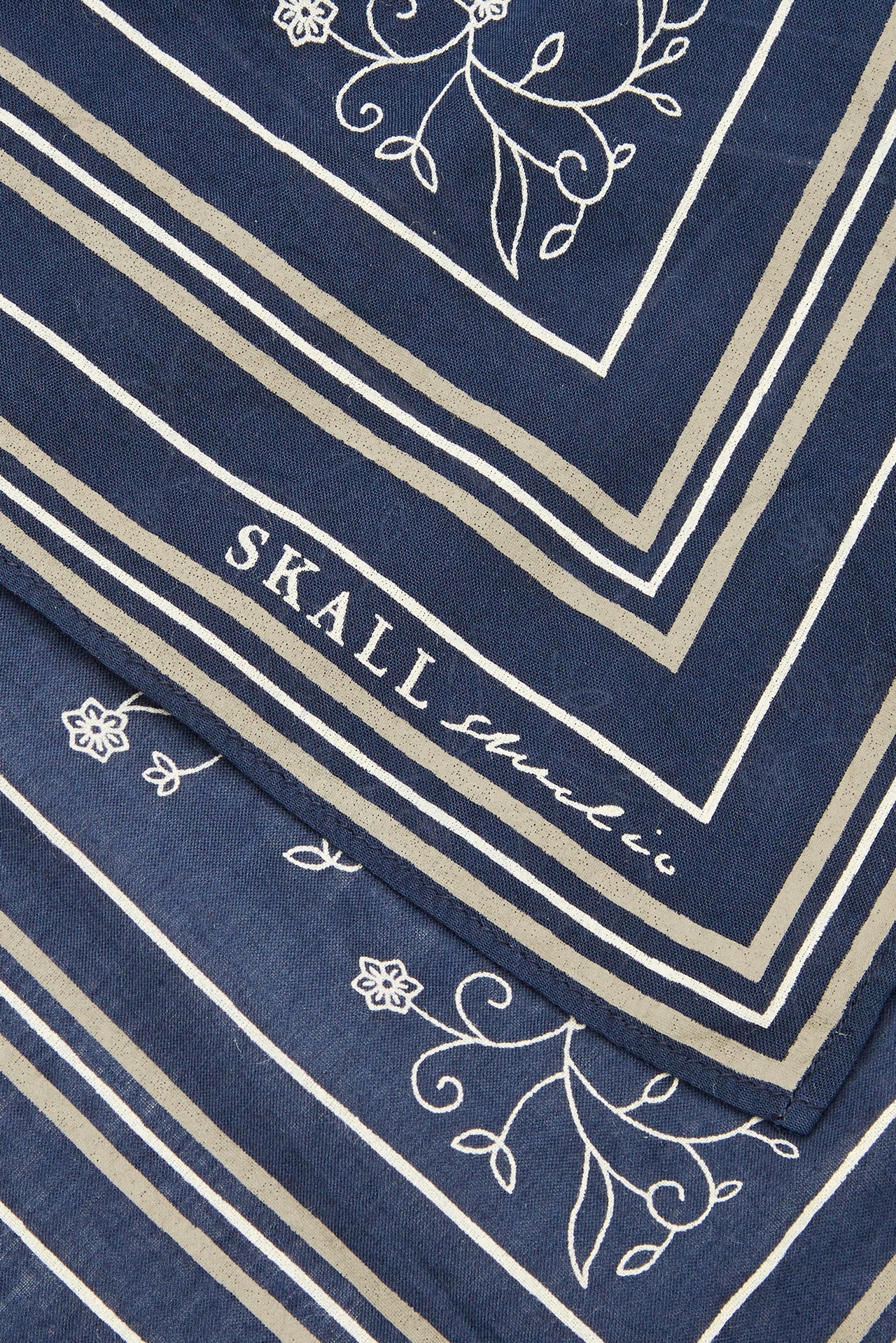 SKALL - CLASSIC SCARF - 55x55 - FW24