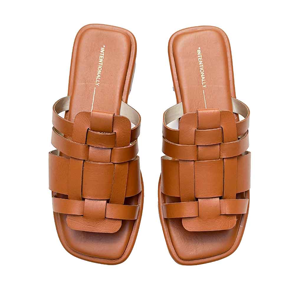 INTENTIONALLY BLANK - BRAXTON SANDAL - CARAMEL - SS24